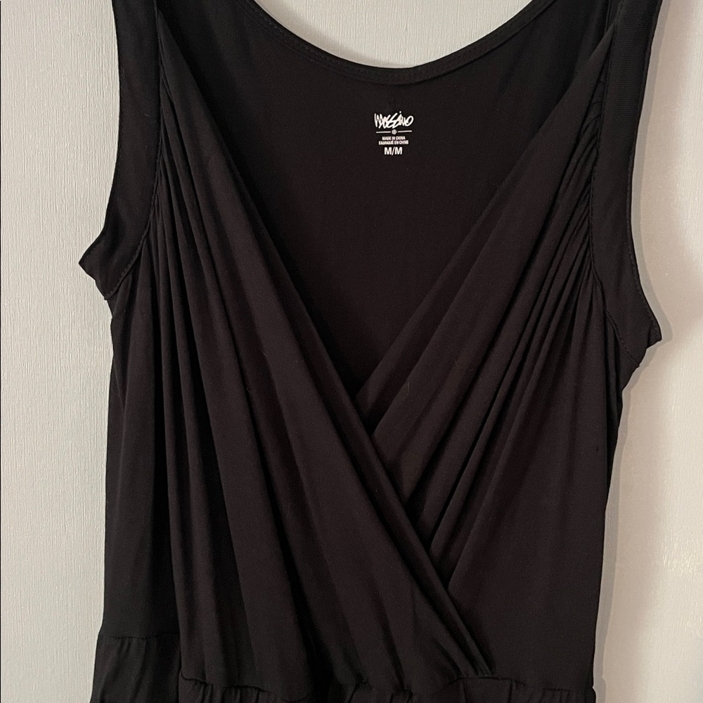 Super cute wrap look sleveless elastic waist maxi dress